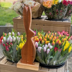 Kleiner Holzosterhase handgemacht_sbr gGmbH